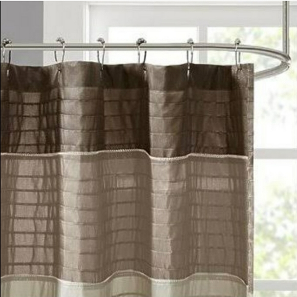 🆕️ Madison Park Amherst Shower Curtain - Picture 2 of 4